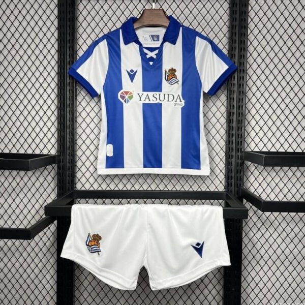 Conjunto Local Infantil Real Sociedad 24/25 - Primera Equipación