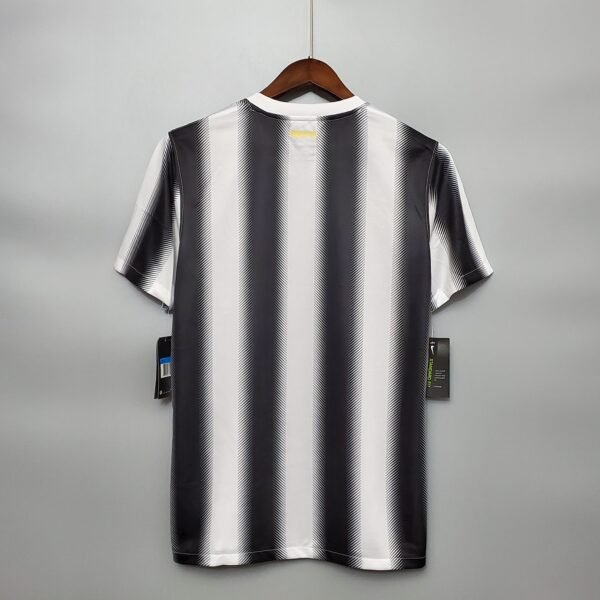 Camiseta Retro Juventus 11/12 - Primera Equipación - Imagen 2