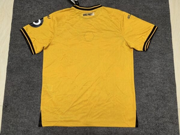 Camiseta Local Wolverhampton Wanderers 24/25 - Primera Equipación - Imagen 2