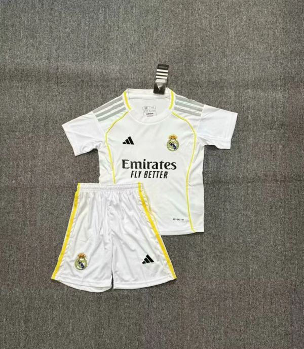 Camiseta Infantil Real Madrid 25/26 - Primera Equipación