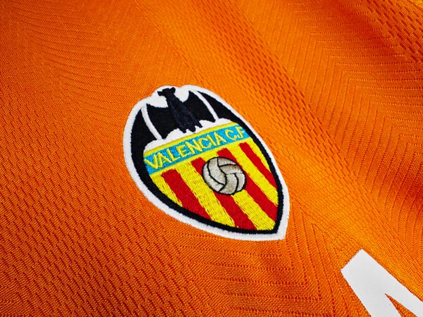 Camiseta Retro Valencia CF 99/00 - Segunda Equipación - Imagen 3