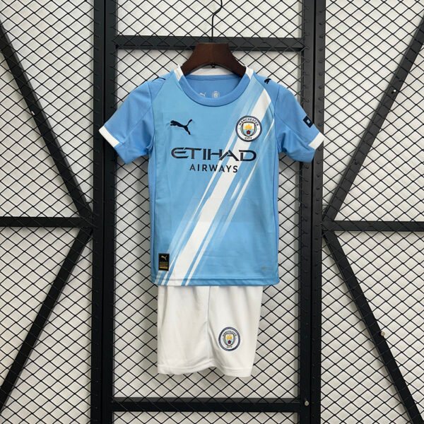 Conjunto Infantil Manchester City 25/26 - Primera Equipación