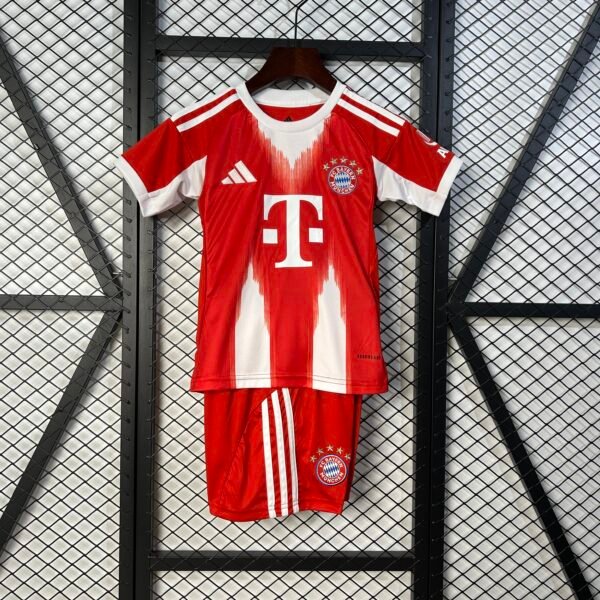 Conjunto Infantil Bayern Múnich 25/26 - Primera Equipación