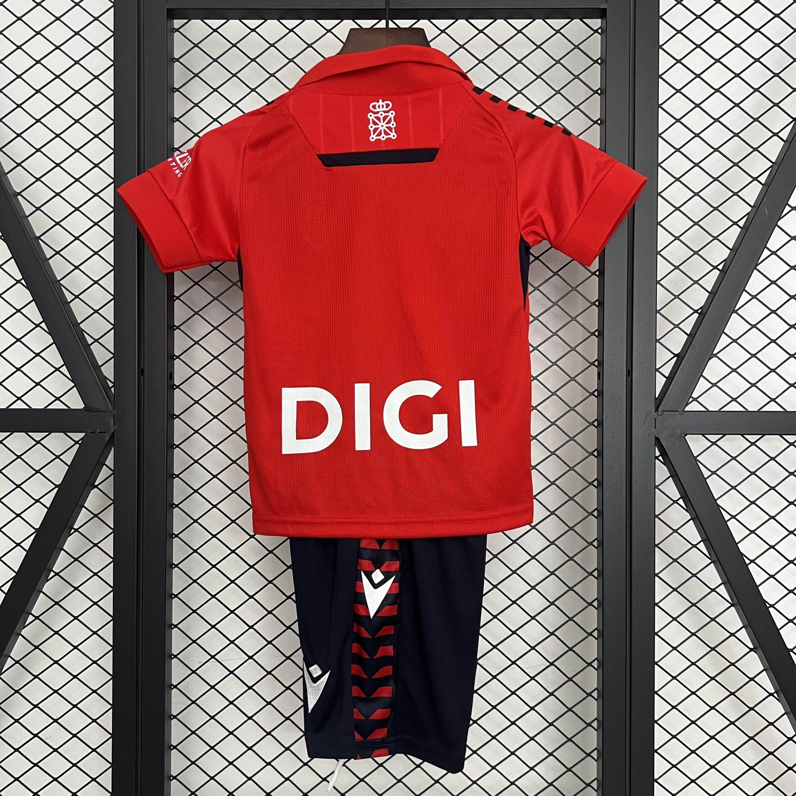 Conjunto Infantil CA Osasuna 25/26 - Primera Equipación - Imagen 2
